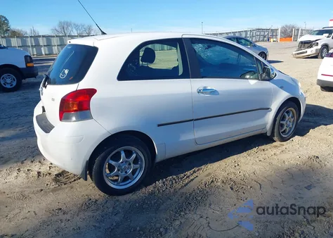 2011 Toyota Yaris z USA, uszkodzony, nr VIN JTDJT4K33B5329923